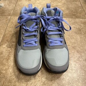 Columbia Techlite Hiking Boots 7.5